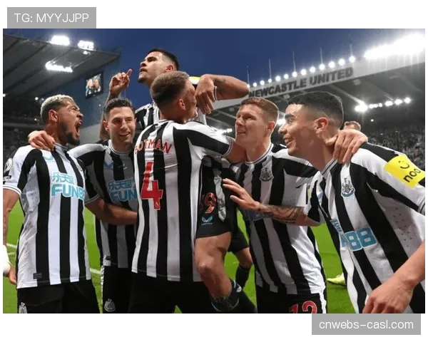 纽卡斯尔联队内举行定位球防守测试,教练组根据数据调整盯人安排 纽卡斯尔联队内举行定位球防守测试,教练组根据数据调整盯人安排